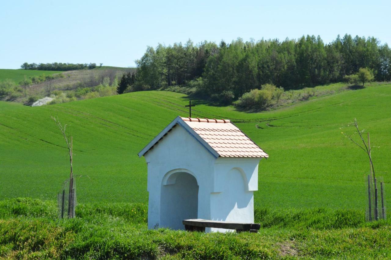 Moravske Toskansko Stavesice Exterior foto